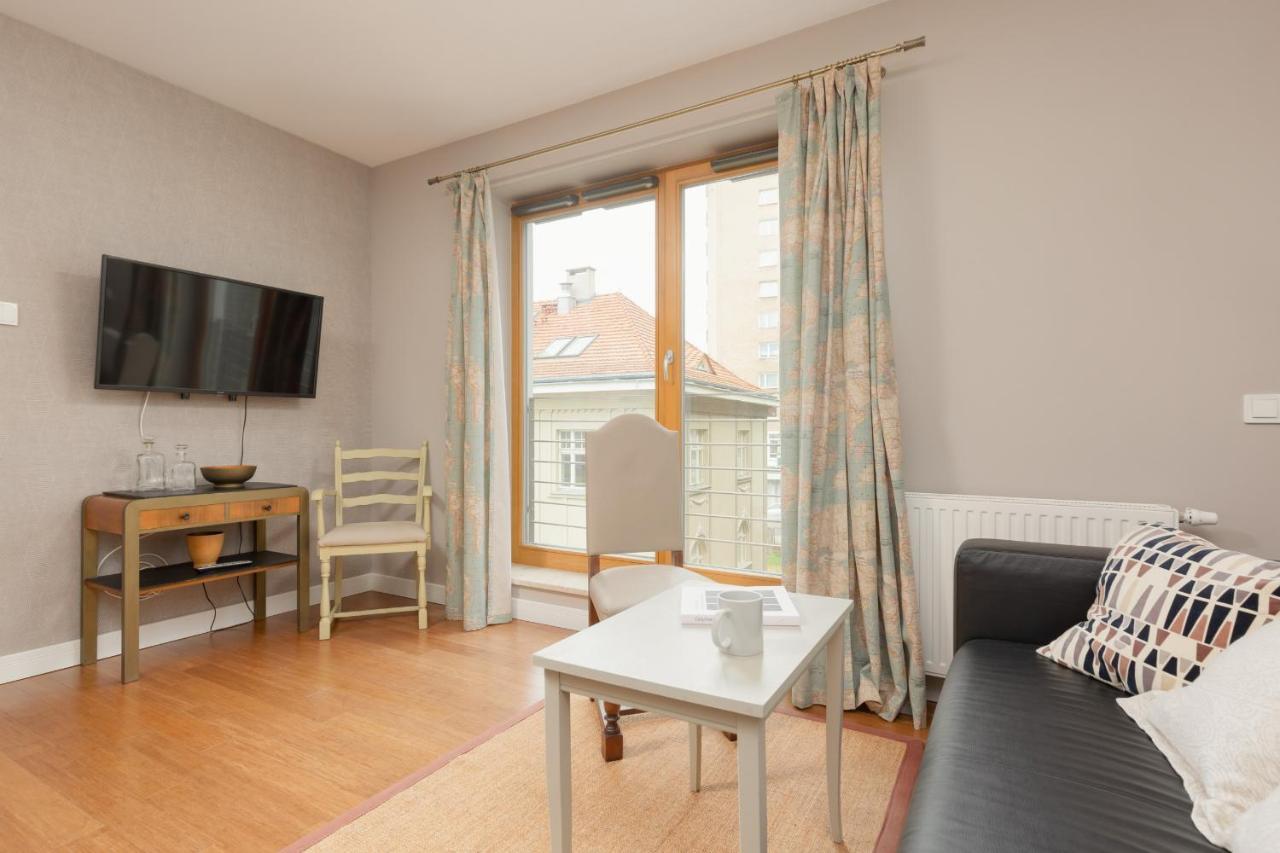 Elegancki Apartament W Centrum Gdyni Z Parkingiem By Noclegi Renters Гдыня Экстерьер фото